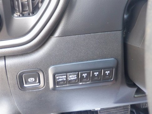 Used 2020 Chevrolet Silverado 2500 W/T w/ WT Convenience Package image 17