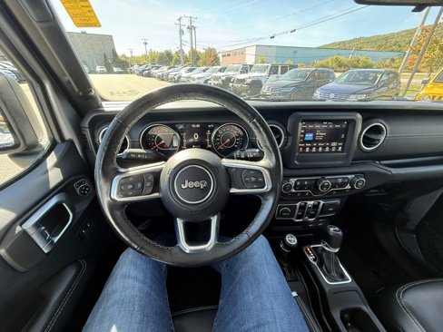 Used 2018 Jeep Wrangler Unlimited Sahara w/ Dual Top Group image 12