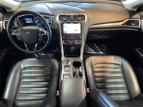 Used 2019 Ford Fusion SEL image 27