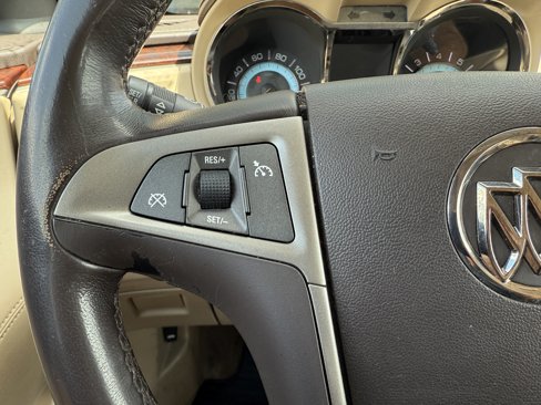 Used 2012 Buick LaCrosse Leather image 26