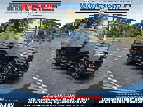 Used 2022 Chevrolet Equinox RS w/ Infotainment Package image 1