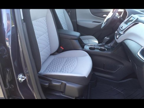 Used 2019 Chevrolet Equinox LS w/ LS Convenience Package image 8