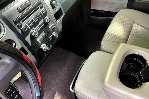 Used 2010 Ford F150 XLT image 15