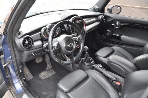 Used 2014 MINI Cooper 2-Door Hardtop image 18