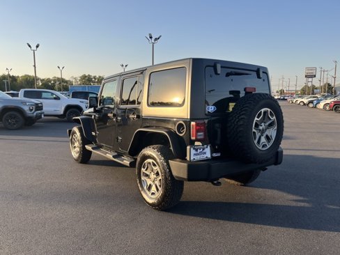 Used 2013 Jeep Wrangler Unlimited Rubicon w/ Dual Top Group image 6