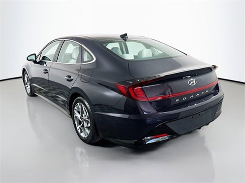 Used 2023 Hyundai Sonata SEL w/ Convenience Package image 4