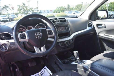 Used 2014 Dodge Journey SE w/ Flexible Seating Group image 18
