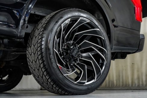 Used 2019 Ford F150 Platinum image 57
