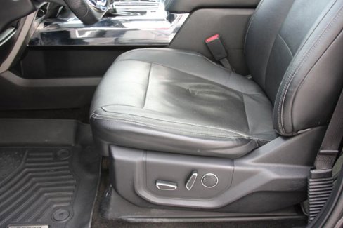 Used 2015 Ford F150 Lariat w/ Equipment Group 502A Luxury image 23