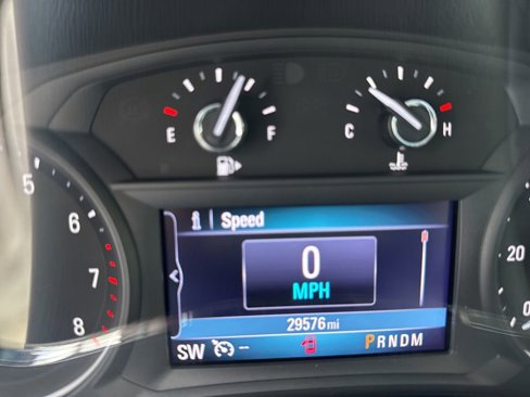 Used 2022 Buick Encore Preferred w/ Safety Package image 3