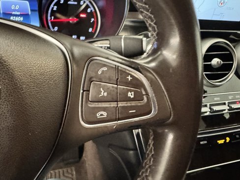 Used 2017 Mercedes-Benz GLC 300 4MATIC image 16