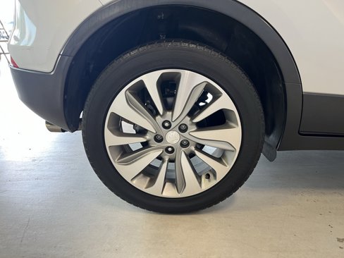 Used 2017 Buick Encore Preferred image 11