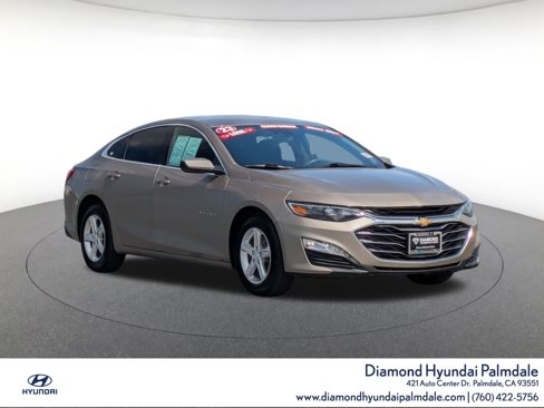 Used 2023 Chevrolet Malibu LT w/ Driver Confidence Package image 1