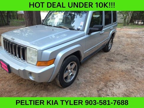 Used 2010 Jeep Commander Sport image 3