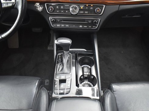 Used 2018 Kia Cadenza Technology image 12