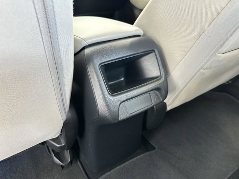 Certified 2023 Honda HR-V LX image 30