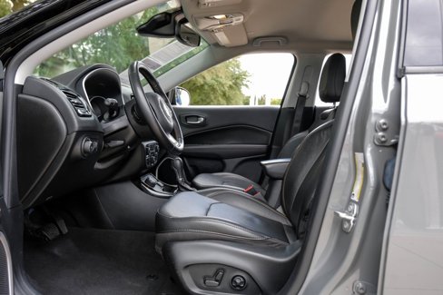 Used 2021 Jeep Compass Limited image 42