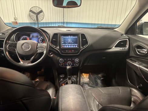 Used 2021 Jeep Cherokee Latitude Lux w/ Comfort/Convenience Group image 5