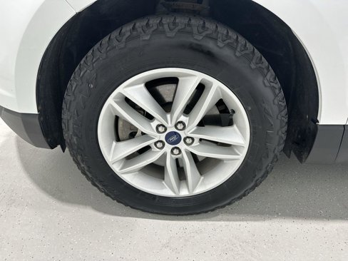Used 2018 Ford Edge SEL w/ Equipment Group 201A image 31