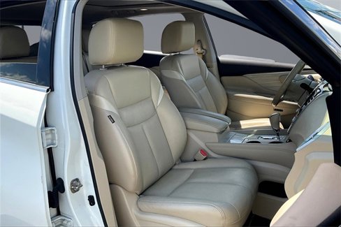 Used 2017 Nissan Murano Platinum image 7