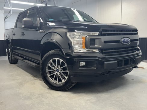 Used 2018 Ford F150 XLT w/ Equipment Group 302A Luxury image 1