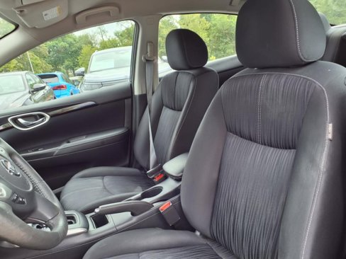 Used 2018 Nissan Sentra SV image 11