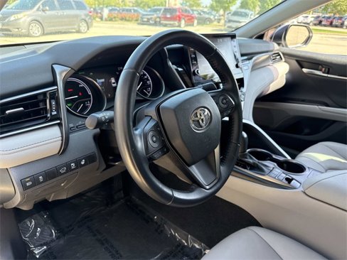 Used 2021 Toyota Camry XSE w/ Cold Weather Package image 22