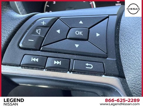 Used 2024 Nissan Sentra SV image 17