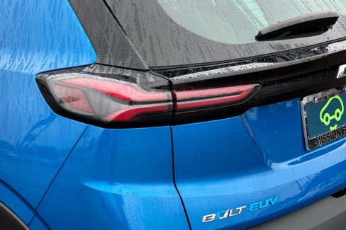 Used 2022 Chevrolet Bolt EUV LT image 31