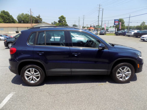 Used 2016 Volkswagen Tiguan S image 5