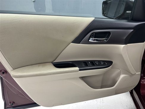Used 2014 Honda Accord LX image 18