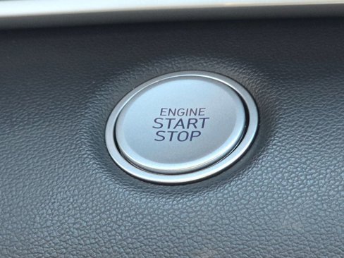 Used 2021 Hyundai Elantra SEL w/ Convenience Package image 6