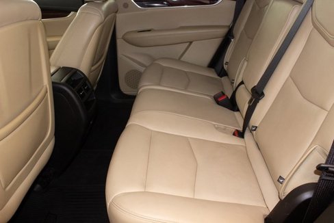 Used 2019 Cadillac XT5 Luxury image 16