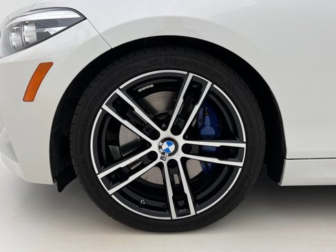 Used 2018 BMW M240i Convertible image 32