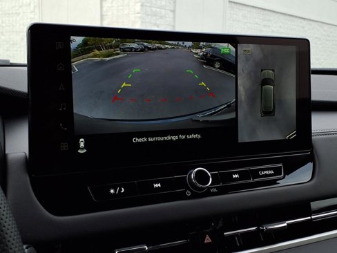 New 2025 Mitsubishi Outlander SE image 15