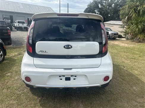 Used 2018 Kia Soul + w/ Audio Package image 6