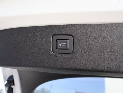 New 2025 Buick Envista Preferred w/ Convenience I Package image 12