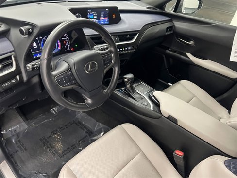 Certified 2019 Lexus UX 200 image 17