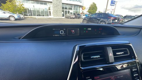 Used 2020 Toyota Prius LE image 26
