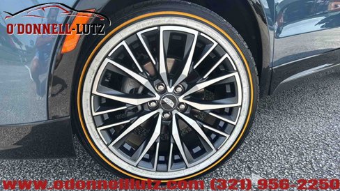 Used 2024 Cadillac XT4 Sport image 2