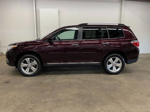 Used 2012 Toyota Highlander Limited image 2
