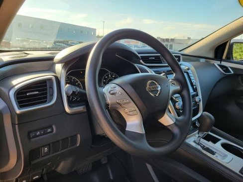 Used 2018 Nissan Murano S image 18
