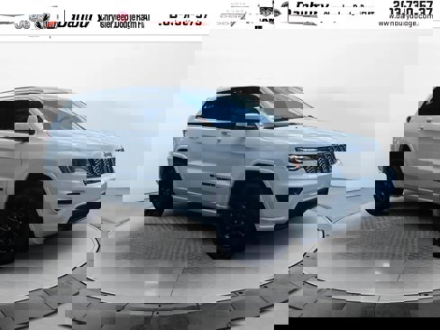 Used 2022 Jeep Grand Cherokee Laredo X image 1