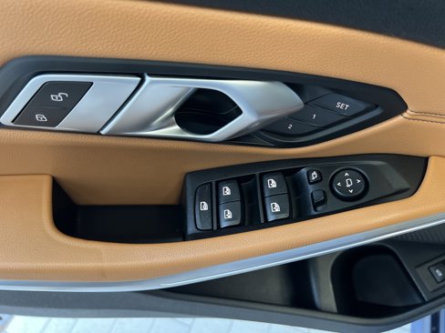 Used 2019 BMW 330i xDrive Sedan w/ Premium Package image 20