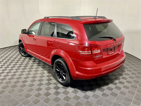Used 2020 Dodge Journey SE w/ SE Popular Equipment Group image 9