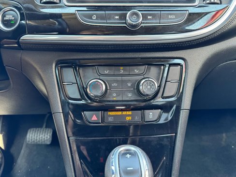 Used 2020 Buick Encore Preferred w/ Safety Package image 19