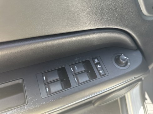 Used 2014 Jeep Patriot Limited image 9