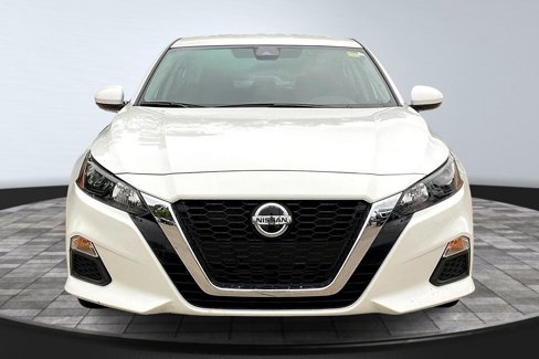Used 2022 Nissan Altima 2.5 S image 3