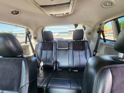 Used 2015 Chrysler Town & Country Limited Platinum w/ Trailer Tow Group image 15