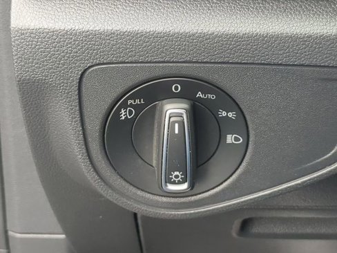 Used 2019 Volkswagen Atlas SE image 20